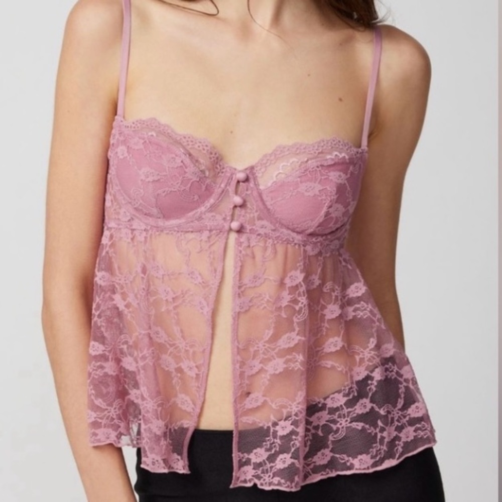 🟤NWT OUT FROM UNDER Cherie Sheer Lace Cropped Babydoll Cami in Rose